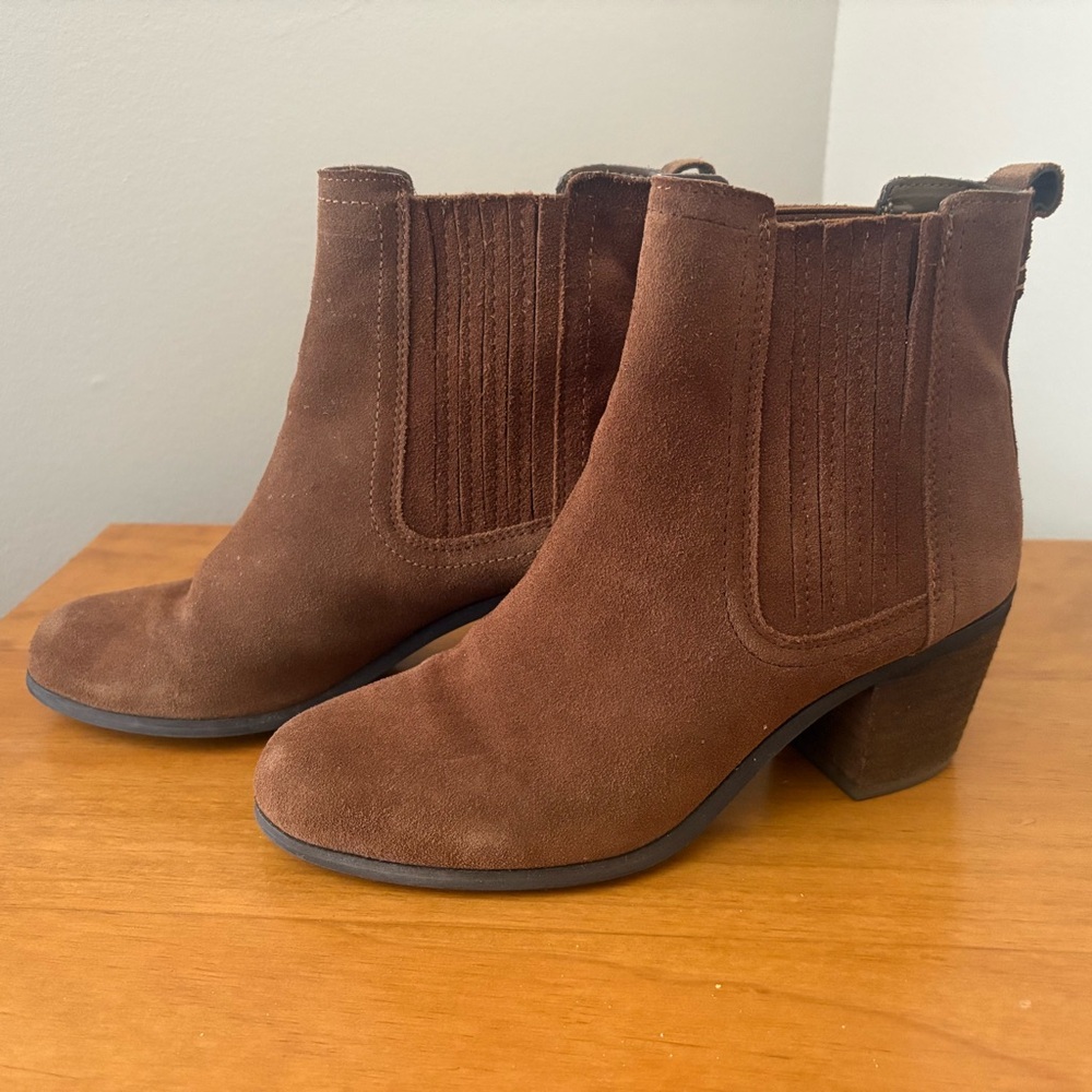 Sam Edelman Brown Suede Booties